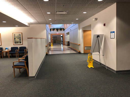 225 N Milwaukee Ave, Vernon Hills, IL 60061, USA