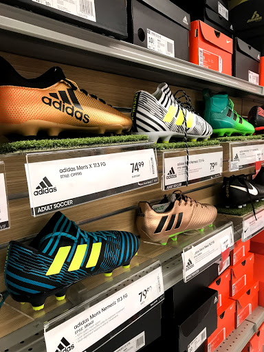 Sporting Goods Store «Academy Sports + Outdoors», reviews and photos, 2320 Hwy 6, Houston, TX 77077, USA