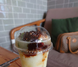 Little green cafe photo