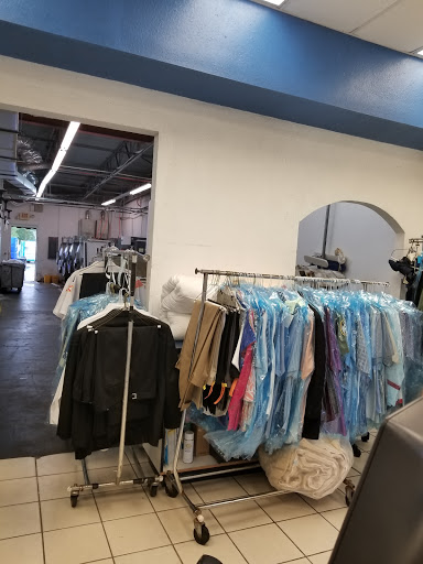 Dry Cleaner «Hedez Dry Cleaners - Kissimmee», reviews and photos, 3063 Michigan Ave, Kissimmee, FL 34744, USA