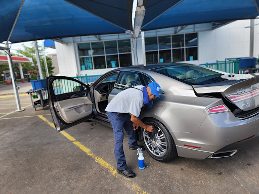 Car Wash «Car Spa Midtown», reviews and photos, 2801 Brazos St, Houston, TX 77006, USA