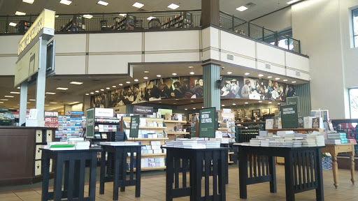 Book Store «Barnes & Noble», reviews and photos, 791 S Main St, Orange, CA 92868, USA