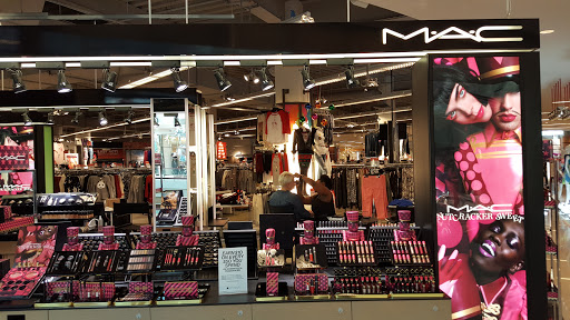 Cosmetics Store «MAC Cosmetics», reviews and photos, 4298 Millenia Blvd, Orlando, FL 32839, USA
