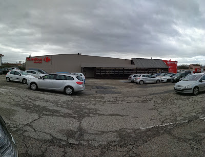 Carrefour Drive Balbigny à Balbigny