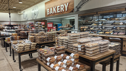 Grocery Store «Schnucks», reviews and photos, 2030 Dorsett Rd, Maryland Heights, MO 63043, USA