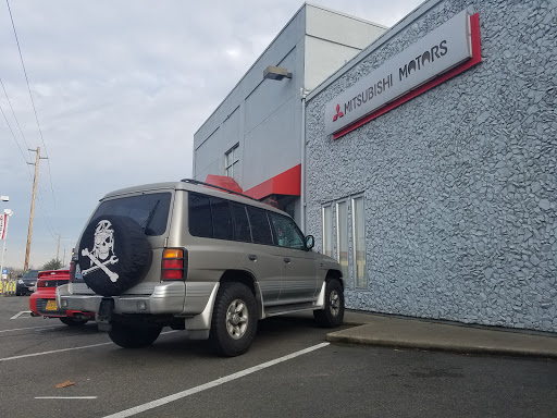 Mitsubishi Dealer «Younker Mitsubishi», reviews and photos, 3820 E Valley Rd, Renton, WA 98057, USA