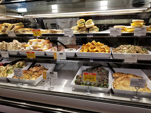 Gourmet Grocery Store «Metropolitan Market», reviews and photos, 2320 42nd Ave SW, Seattle, WA 98116, USA