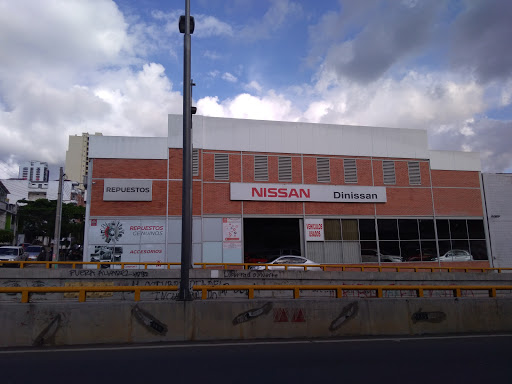 Taller Nissan Bucaramanga San Alonso