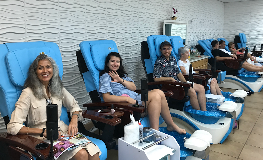 1 nails & spa 33931