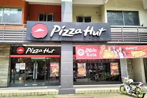 Pizza Hut Restaurant Kota Kemuning image