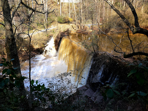 Tourist Attraction «Vickery Creek Falls Roswell Mill», reviews and photos, 95 Mill St, Roswell, GA 30075, USA