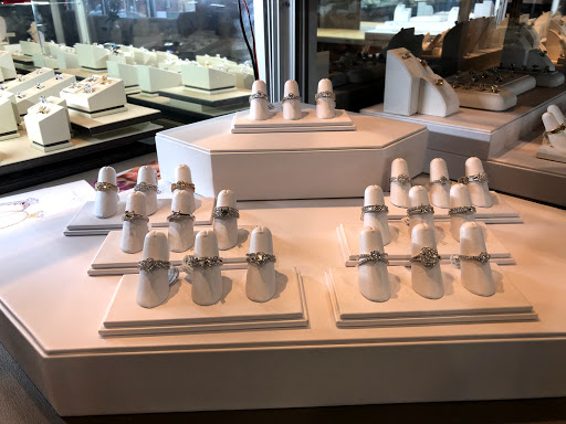 Jeweler «The Gem Jewelry Repair & Sales», reviews and photos, 4707 Jonestown Rd, Harrisburg, PA 17109, USA