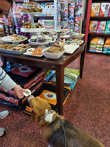 Pet Groomer «Woof Gang Bakery & Grooming Las Vegas», reviews and photos, 7080 N Durango Dr #140, Las Vegas, NV 89149, USA