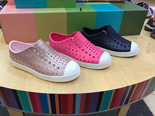 Shoe Store «Stride Rite», reviews and photos, 160 N Gulph Rd, King of Prussia, PA 19406, USA