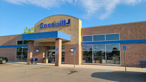 Goodwill Woodhaven Store, 20080 West Rd, Woodhaven, MI 48183, USA, 