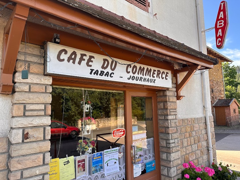 Cafe Du Commerce à Bourgvilain