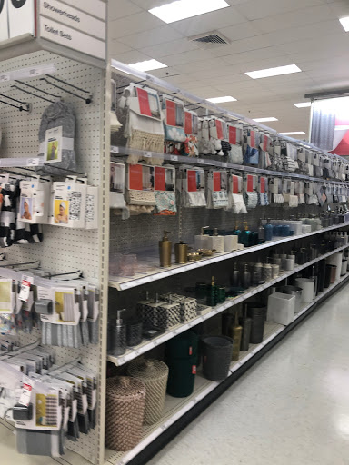 Department Store «Target», reviews and photos, 1191 Boston Post Rd, Milford, CT 06460, USA