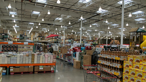 Warehouse store «Costco Wholesale», reviews and photos, 1300 Edwards Ferry Rd NE, Leesburg, VA 20176, USA