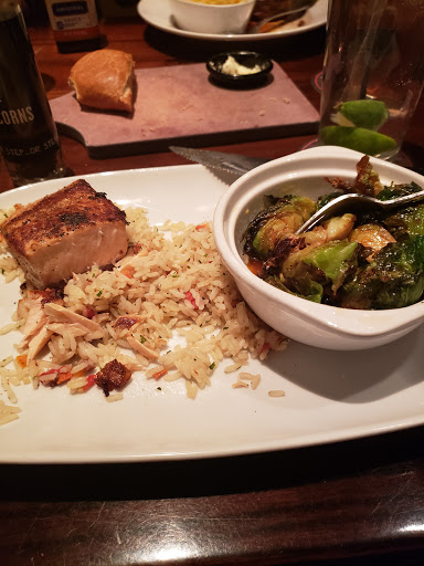 Shopping Mall «Creekside Commons Shopping Center», reviews and photos, Mentor Ave, Mentor, OH 44060, USA