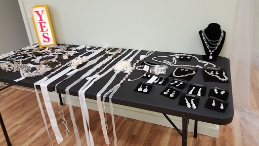 Plus Size Clothing Store «The Curvy Bride Boutique», reviews and photos, 8210 S Harvard Ave, Tulsa, OK 74137, USA