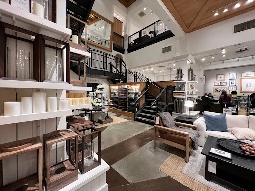 Furniture Store «Pottery Barn», reviews and photos, 1480 Mt Diablo Blvd, Walnut Creek, CA 94596, USA