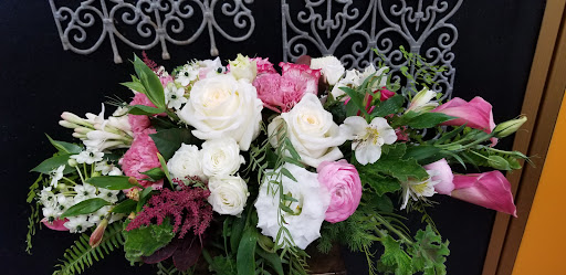 Florist «Cerritos Hills Florist», reviews and photos, 11827 South St, Cerritos, CA 90703, USA