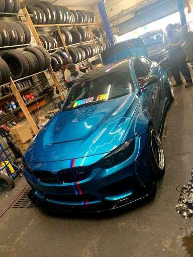 Tire Shop «Awais Auto Repair & Tire Shop», reviews and photos, 168 Centre St, Brooklyn, NY 11231, USA