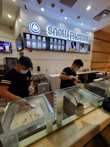 Shopping Mall «West County Center», reviews and photos, 80 W County Center Dr, Des Peres, MO 63131, USA