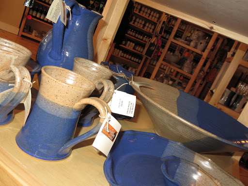 Wine Bar «Coastal Wine Boutique and Tasting Room», reviews and photos, 10880 Ocean Hwy #12a, Pawleys Island, SC 29585, USA