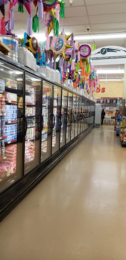 Grocery Store «Fiesta Market», reviews and photos, 160 N Bolingbrook Dr, Bolingbrook, IL 60440, USA