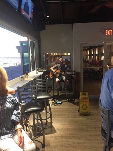 Seafood Restaurant «Gulfshore Grill and The Cottage Beach Bar», reviews and photos, 1250 Estero Blvd, Fort Myers Beach, FL 33931, USA