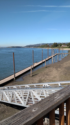 Clothing Store «Pendleton Washougal Mill Store», reviews and photos, 2 Pendleton Way, Washougal, WA 98671, USA