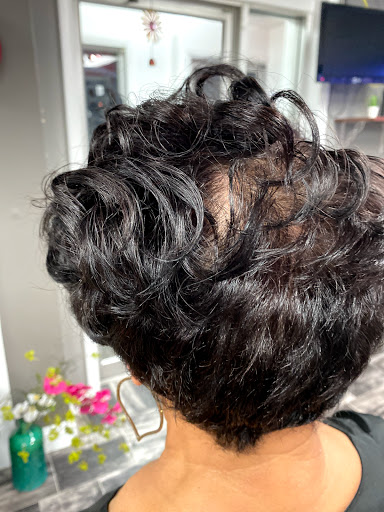 Hair Salon «Ada Dominican Hair Salon», reviews and photos, 208 W Bel Air Ave, Aberdeen, MD 21001, USA