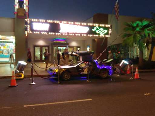 Movie Theater «Village Theater», reviews and photos, 820 Orange Ave, Coronado, CA 92118, USA