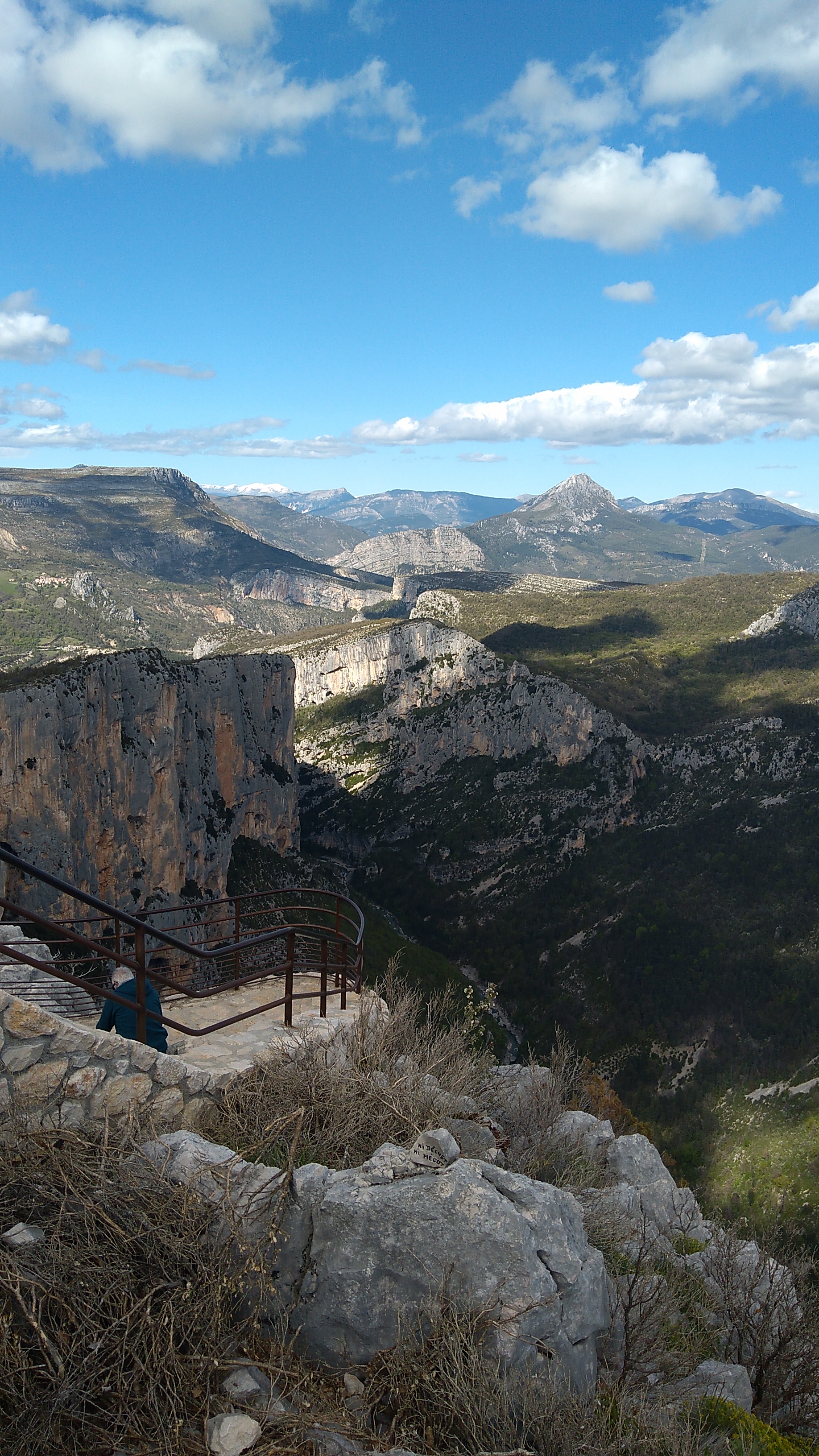 Photo n° 4 de l'avis de Zbigniew.a fait le 10/05/2019 à 12:54