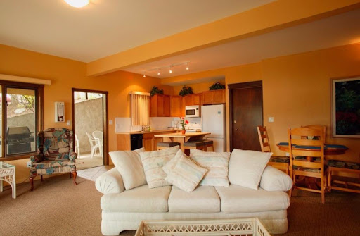 Bedroom Furniture Store «Furniture Gallery of Long Island», reviews and photos, 607 Sunrise Hwy, Bellmore, NY 11710, USA