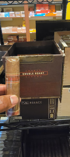 Tobacco Shop «Old Virginia Tobacco Co», reviews and photos, 20921 Davenport Dr, Sterling, VA 20165, USA