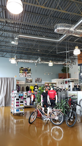 Bicycle Store «Trek Bicycle Store Greensboro», reviews and photos, 1209 Battleground Ave, Greensboro, NC 27408, USA