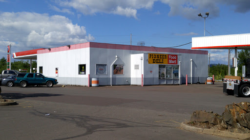 Truck Stop «Pioneer Villa Truck Plaza Inc», reviews and photos, 33180 OR-228, Halsey, OR 97348, USA