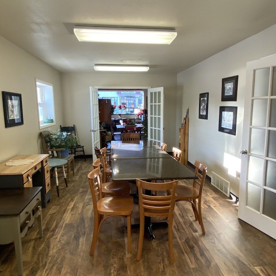 The Living Room Coffee Shop & Vintage Decor, LLC