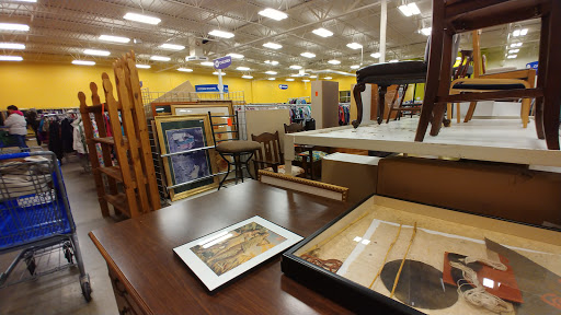 Thrift Store «Goodwill - Apple Valley», reviews and photos