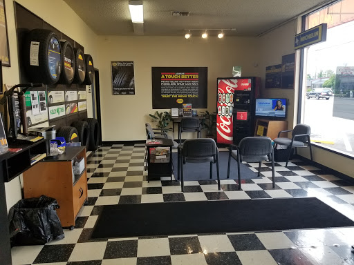 Auto Repair Shop «Midas», reviews and photos, 6420 6th Ave, Tacoma, WA 98406, USA