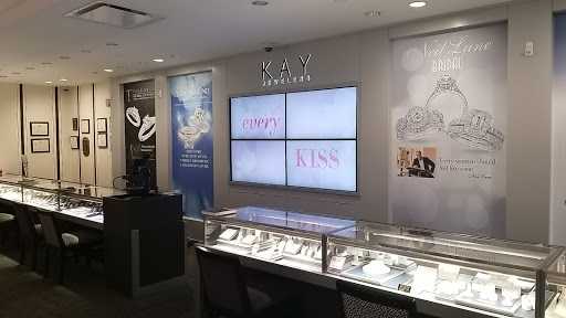 Jewelry Store «Kay Jewelers», reviews and photos, 11401 Pines Blvd #126, Pembroke Pines, FL 33026, USA
