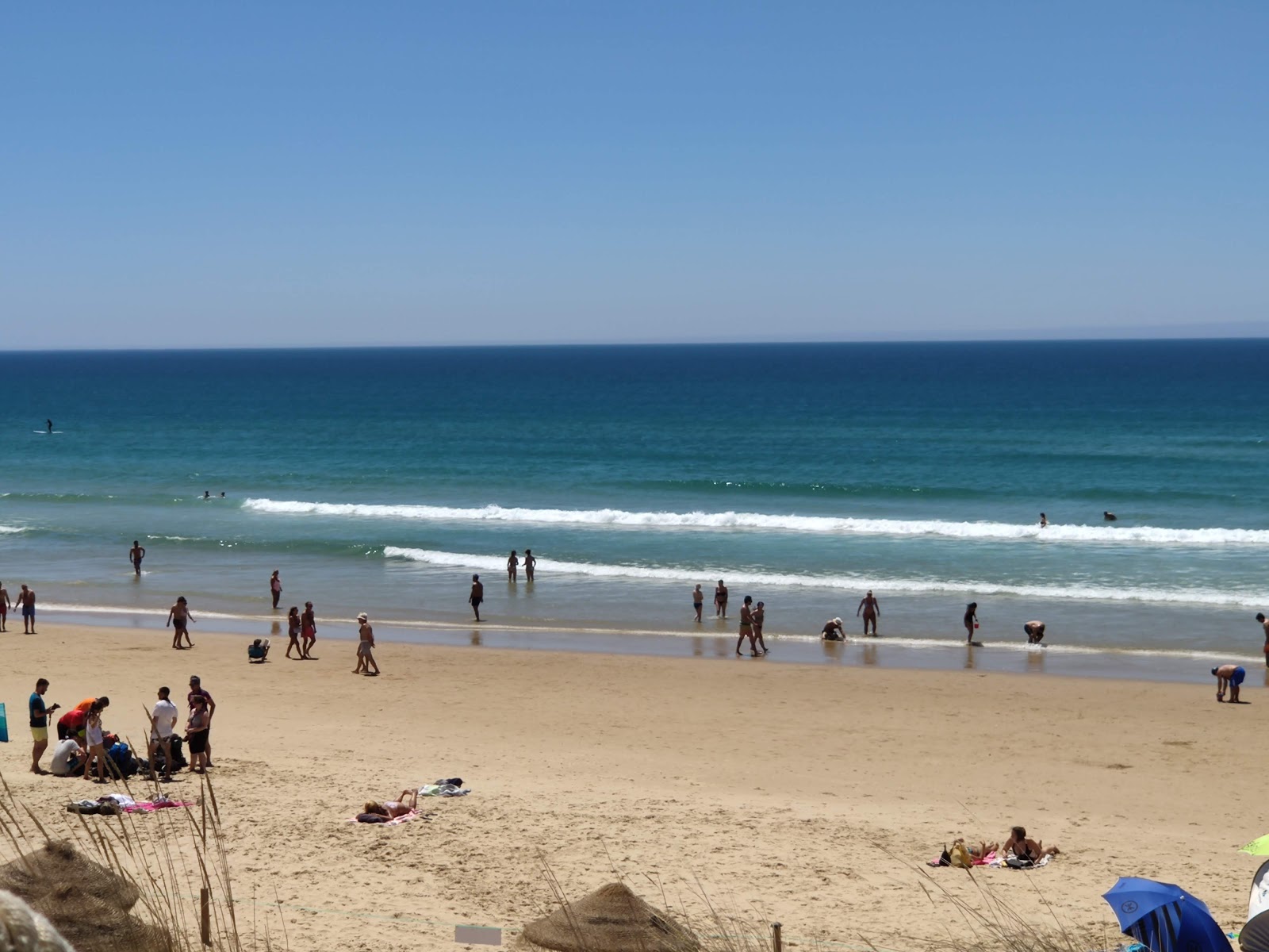 Foto von Praia de Sao Joao mit sehr sauber Sauberkeitsgrad