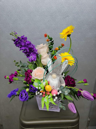 Florist «Garden Fantasy on Main», reviews and photos, 210 Main St, Belleville, MI 48111, USA