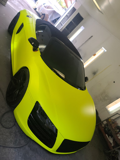 Auto Body Shop «J & J Body Shop», reviews and photos, 837 N Pacific Ave, San Pedro, CA 90731, USA