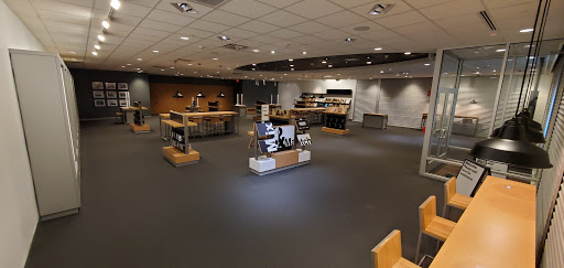 Cell Phone Store «Verizon», reviews and photos, 13348 S Cicero Ave, Crestwood, IL 60445, USA