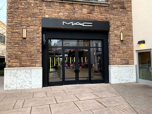 Cosmetics Store «MAC», reviews and photos, 7239 SW Bridgeport Rd, Portland, OR 97224, USA