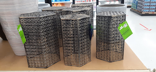 Discount Store «Big Lots», reviews and photos, 1235 Farmington Ave, Bristol, CT 06010, USA