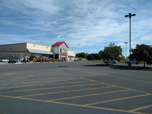 Home Improvement Store «Tractor Supply Co.», reviews and photos, 1360 Strickler Rd, Mount Joy, PA 17552, USA